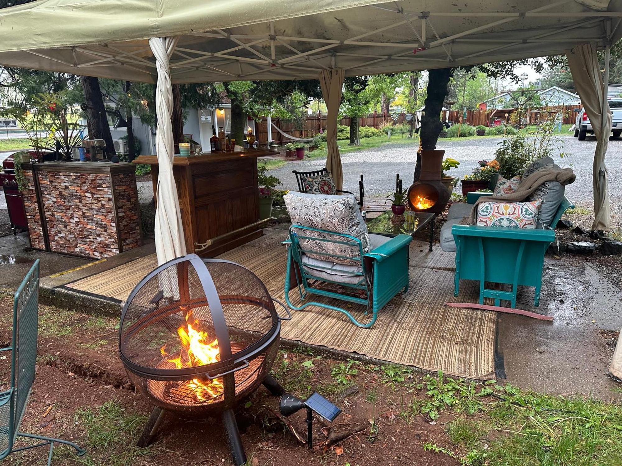 The Pines Inn And Cottages Grass Valley Buitenkant foto