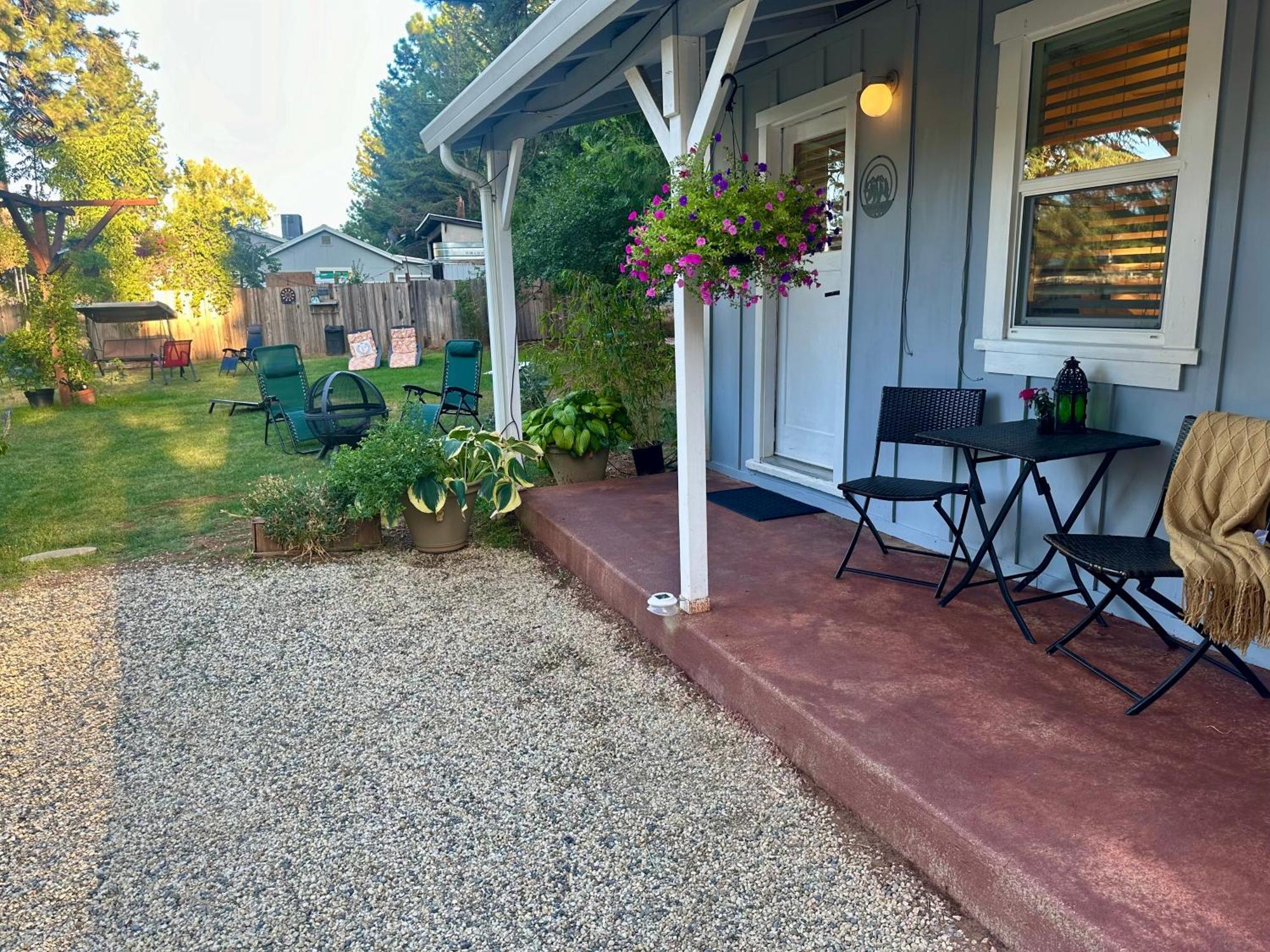 The Pines Inn And Cottages Grass Valley Buitenkant foto